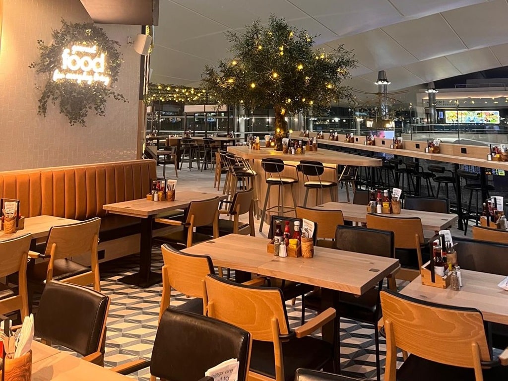 Wharfedale-Pro-Verstarter for restaurant at Heathrow Airport ›ProMediaNews