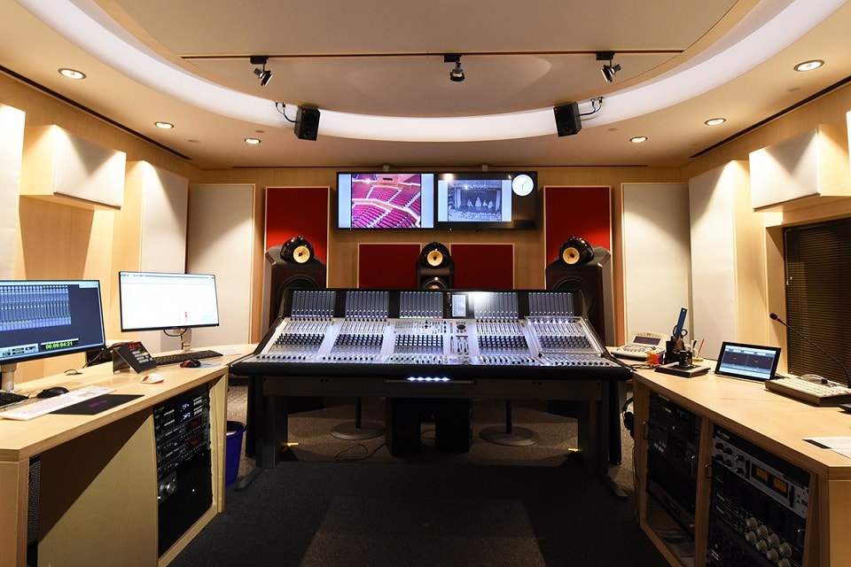 Thomann Audio Professionell Erneuert Tonstudio Der Philharmonie